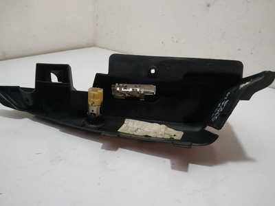 Soporte tapa cajuela superior izquierda