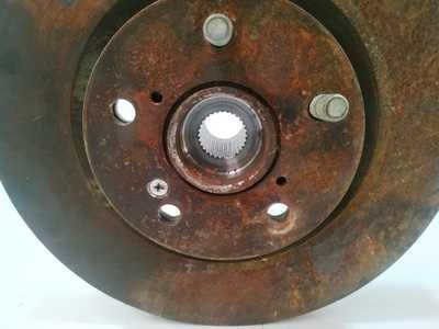 Maza y disco ventilado delantero izquierda