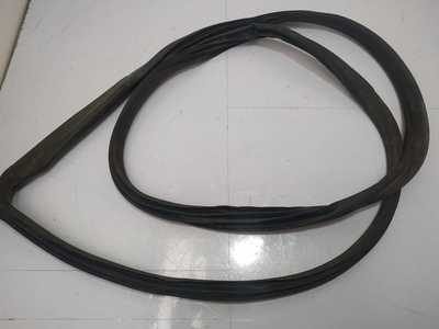Goma de carroceria delantera derecha