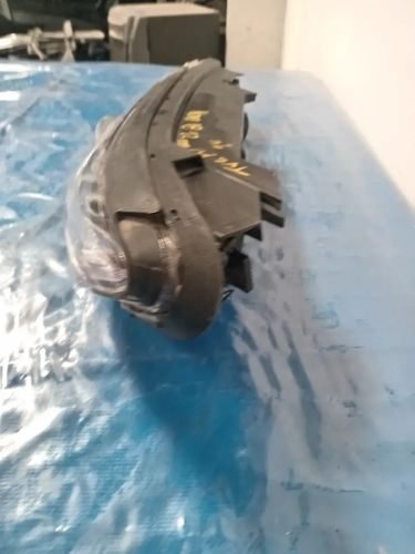 Vista 4 de Faro Izquierdo Hyundai Kona 2018 2022