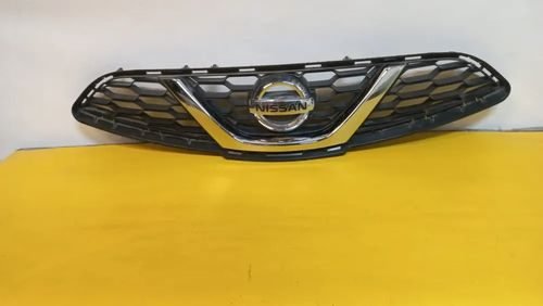 Parrilla Nissan March 2014 2019