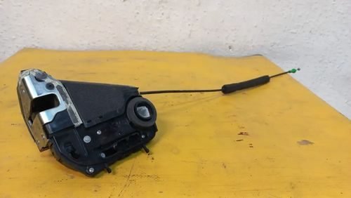 Chapa Puerta Trasera Izquierda Yaris 2007 2016
