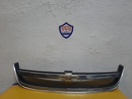 Parrilla Chevrolet Optra 2008