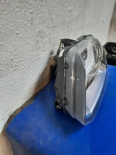 Vista 4 de Faro Izquierdo Volkswagen Amarok 2017 2019