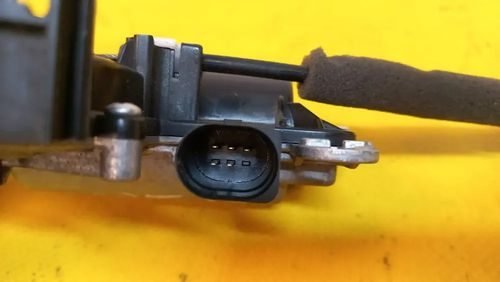 Vista 3 de Motor Elevador Tapa Cajuela Audi Q5 2017 2025