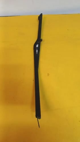 Soporte De Barra Guía Ventana Cuarto Trasero Derecho Jetta