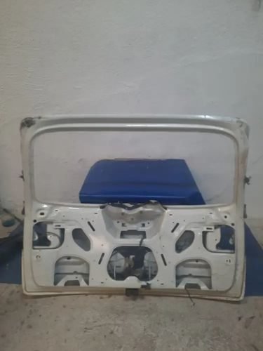 Vista 3 de Tapa Cajuela Vw Touareg 2004 2009original Con Chapa