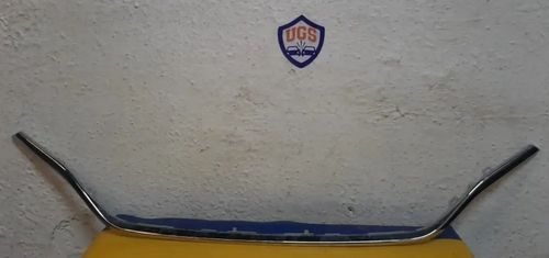 Vista 5 de Moldura De Parrilla Inferior Fit 2018  2020