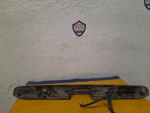 Vista 2 de Moldura De Cajuela Toyota Hiace 2005 2012