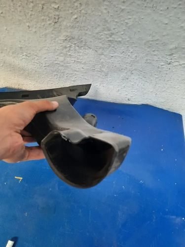 Vista 2 de Ducto De A/c Ford Fiesta 2003 2008