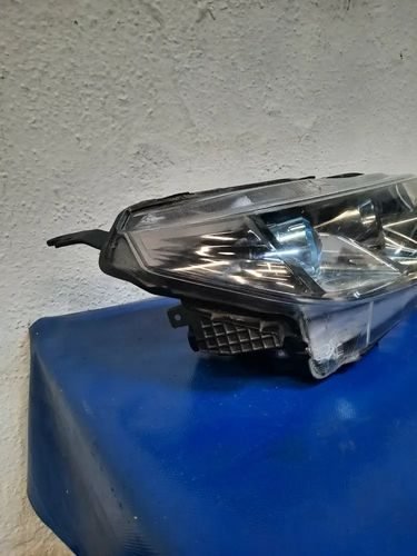 Vista 5 de Faro Derecho Suzuki Vitara 2018  2020