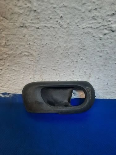Moldura Jaladera Puerta Delantera Derecha Corsa 2003 2008