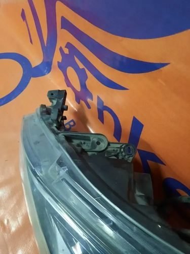 Vista 2 de Faro Izquierdo Nissan Sentra 2017  2019