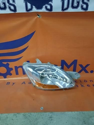 Faro Derecho Yaris  2006  2011