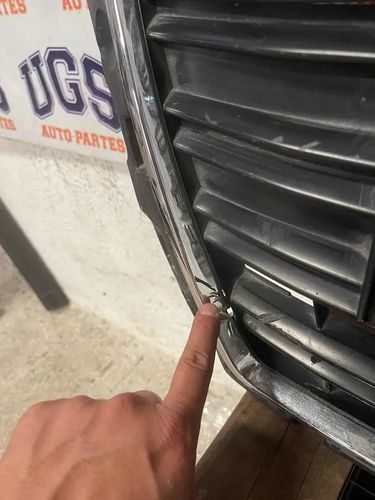 Vista 3 de Parrilla Audi A3 2013 2016