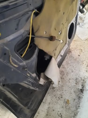 Vista 2 de Puerta Delantera Izquierda Mercedes A190 1999  2004