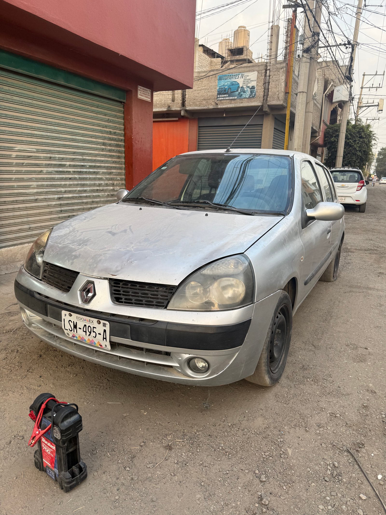 Clio 2004 estándar por partes