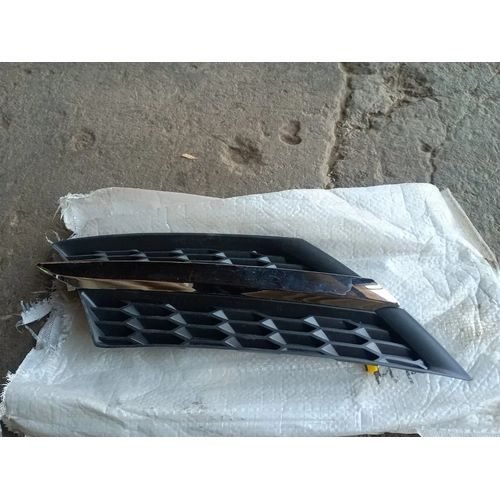 Rejilla De Fascia Delantera Derecha Toyota Rav 4 13-15