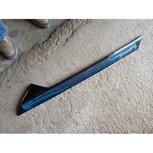 Moldura De Poste Parabrisas Derecho Ford Explorer 11-19