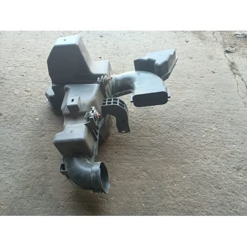 Vista 4 de Resonador De Aire Kia Rio 18-20