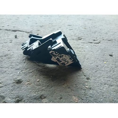 Soporte Superior De Fascia Volkswagen Jetta 11-14