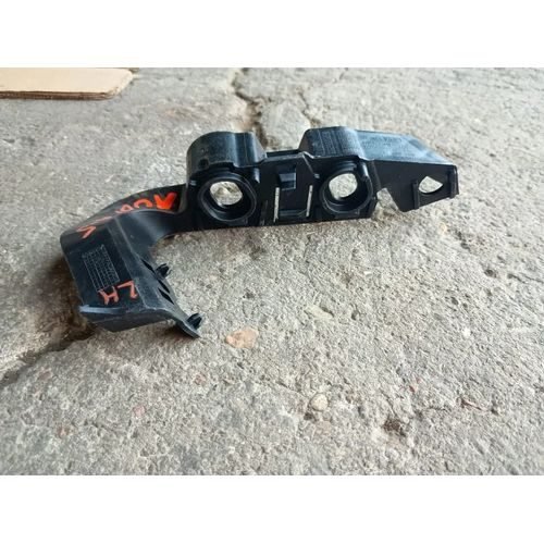 Vista 3 de Guia De Fascia Izquierda Audi A5 18-25