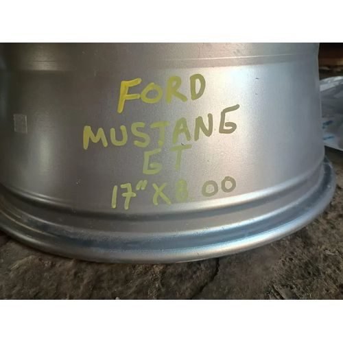 Vista 4 de Rin 17  Ford Mustang Gt 06-10