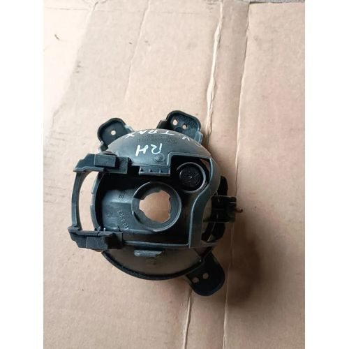 Vista 3 de Faro De Niebla Derecho Chevrolet Trax 13-16