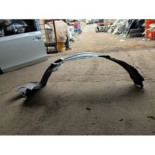 Vista 2 de Tolva Salpicadera Derecha Toyota Hilux 15-20