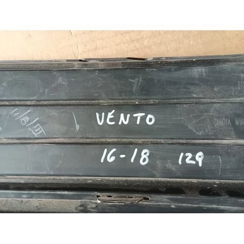 Vista 2 de Rejilla De Fascia Delantera Izquierda Vw Vento 16-20