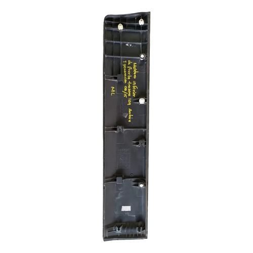 Vista 2 de Moldura Inferior Puerta Tras Izq Chevrolet Captiva 06-15