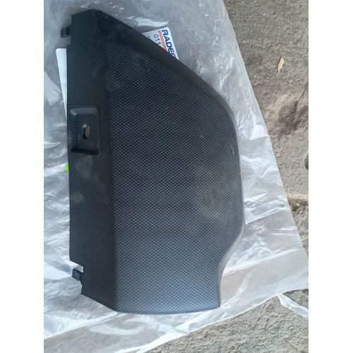 Moldura De Fascia Trasera Ford Escape 19-21