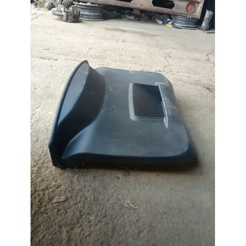 Vista 4 de Moldura De Cajuela Interior Renault Duster 17-21
