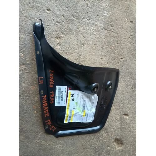 Vista 3 de Lodera Trasera Izquierda Mitsubishi Attitude 17-22