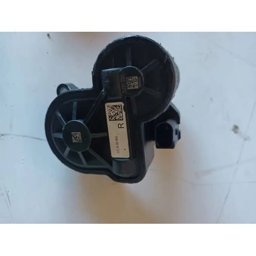 Vista 4 de Motor Trasero Derecho Caliper Electrico Mazda 3 19-23