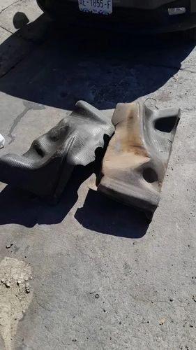 Vista 5 de Alfombra Lateral Cajuela Ford Mustang 1994-04 Par