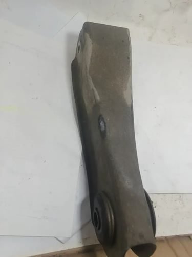 Soporte Superior Diferencial Trasero Izq Ford Mustang 99-04