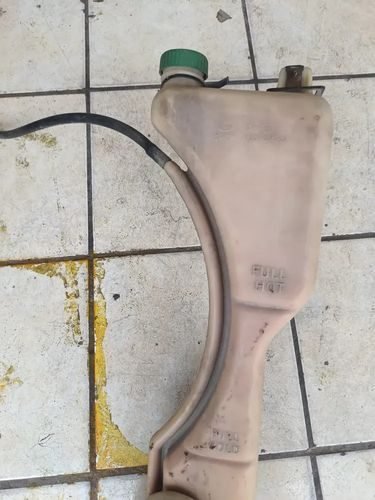 Deposito De Anticongelante Ford Mustang 3.8l 1994 - 2004