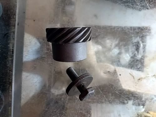 Engrane Y Tornillo De Arbol Mustang 3.8 Lts V6 1998 - 2003