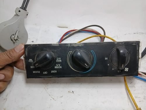 Controles De A/c Ford Mustang V6 3.8 Mod 94-2004