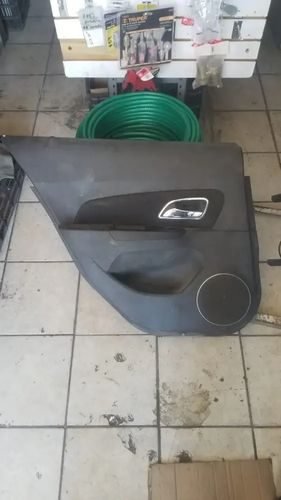 Vestidura De Puerta Trasera Izquierda Chevrolet Cruze 11-15