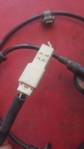 Vista 2 de Sensor Abs Rueda Trasera Derecha Mazda Cx7 2.3t Aut 2007-12