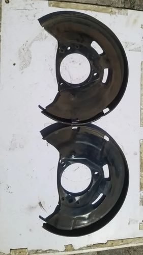 Vista 3 de Tolva Cubre Disco Delantero Chevrolet Cruze El Par 2010/2016
