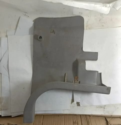 Vista 5 de Panel Plastico Inferior Lateral Izquier Mustang  1994 - 2004