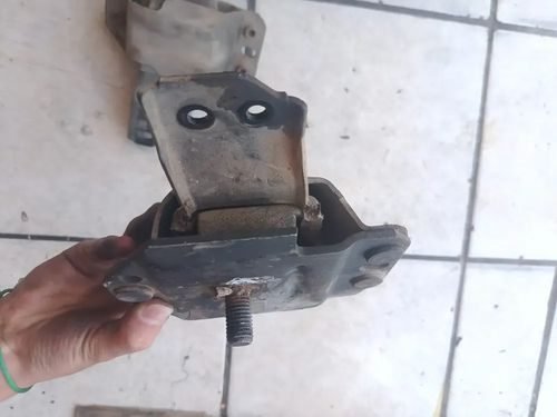 Par De Soporte Motor Ford Mustang 3.8 1994 - 2004