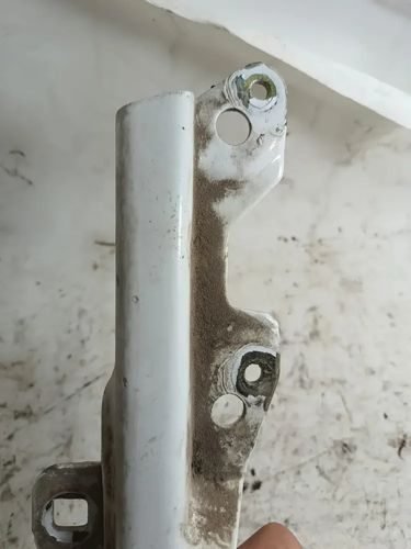 Bisagra Izquierda Cofre Ford Mustang 2000 1999 - 2004