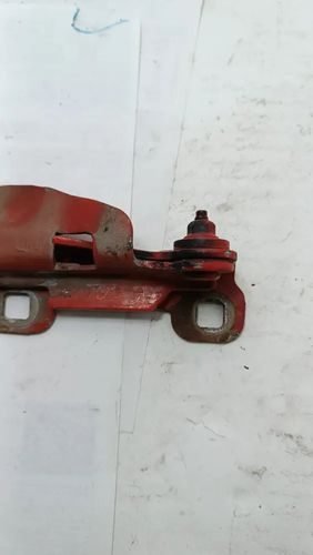 Vista 4 de Bisagra Cofre Ford Mustang Sn95 New Edge Izquierdo 94-2004