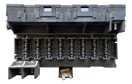 Caja De Fusibles Pointer 1.8 2002-2009