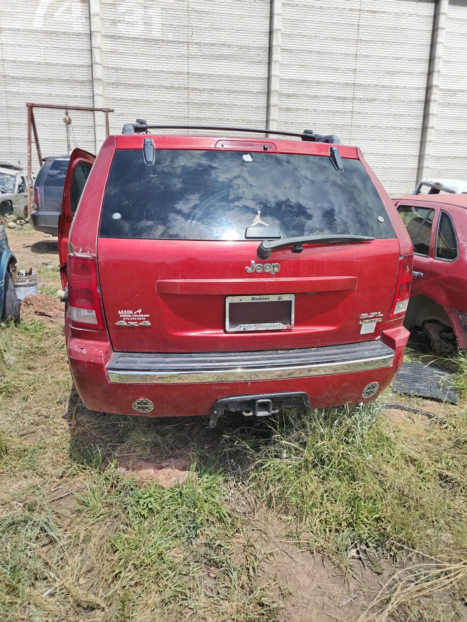 Cheroke por piezas pregunta por lo q ocupes se te hace la publicación motor malo