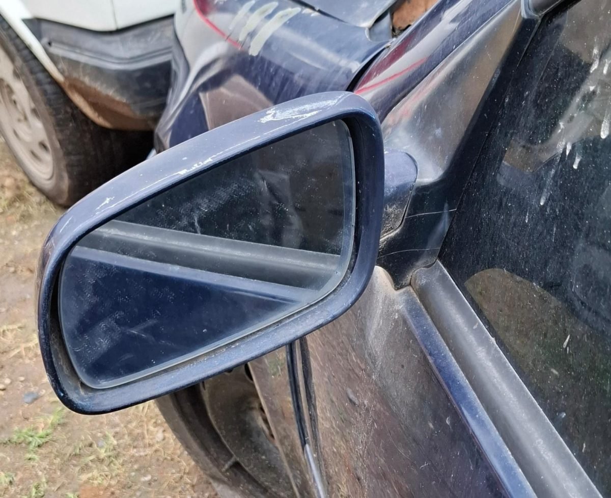 Vista 2 de Retrovisor Izquierdo Eléctrico